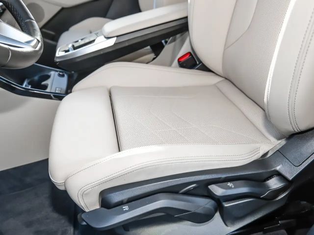 BMW 218 218d Active Tourer Luxury Line