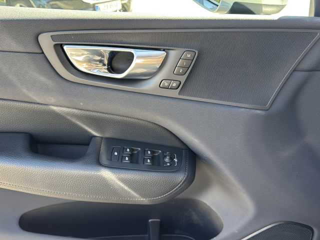 Volvo XC60 XC60 Bluetooth Navi LED Klima Standhzg Einparkhilfe el. Fenster