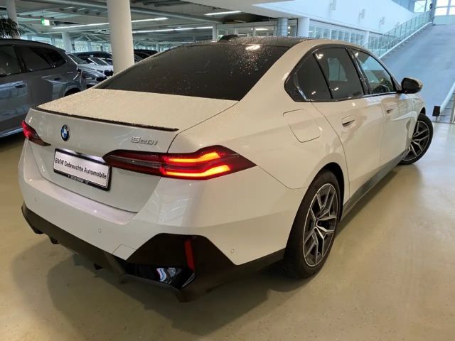 BMW 520 520i M-Sport Sedan