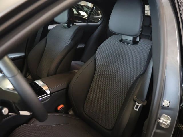 Mercedes-Benz C 200 AVANTGARDE C 200 d Sedan