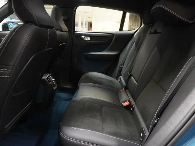 Volvo C40 AWD Recharge Twin Engine