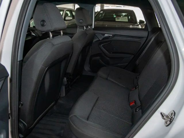 Audi A3 40 TFSI Hybride Sedan