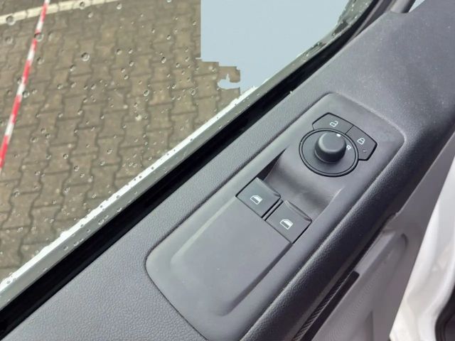 Ford E-Transit Custom 320 L1H1 LKW HA Trend