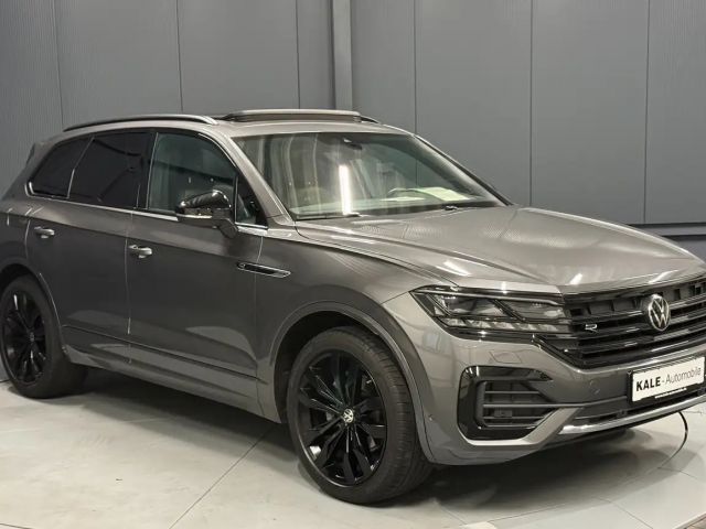 Volkswagen Touareg R-Line Style