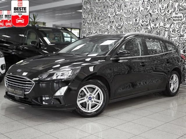 Ford Focus Cool & Connect Wagon