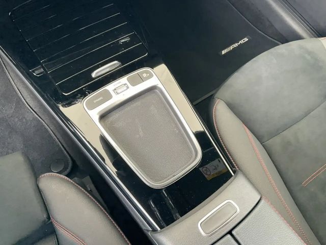 Mercedes-Benz CLA 200 AMG Line CLA 200 d Coupé