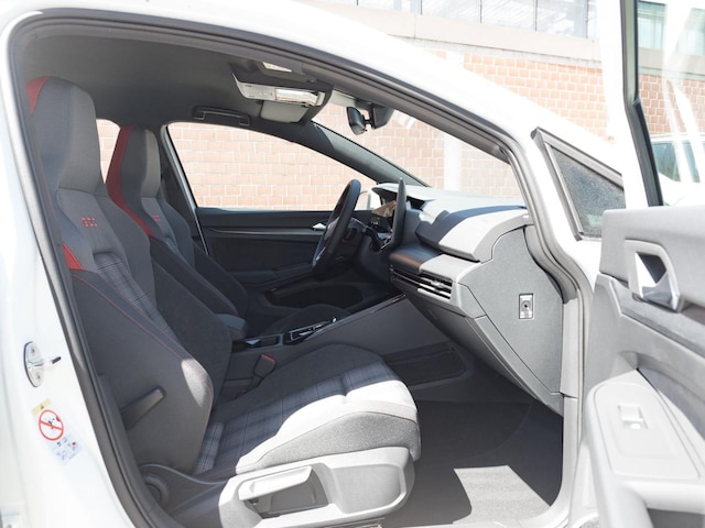 Volkswagen Golf DSG GTI