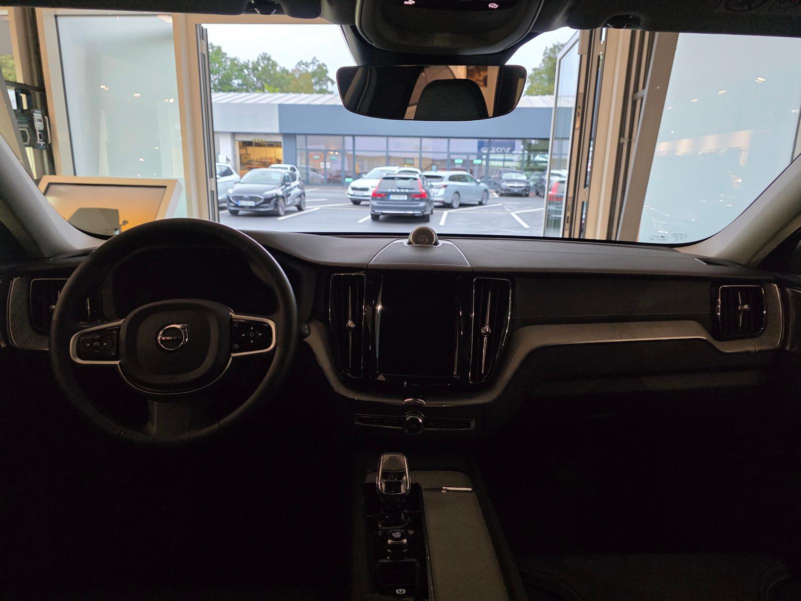 Volvo XC60 AWD Dark Recharge Ultra