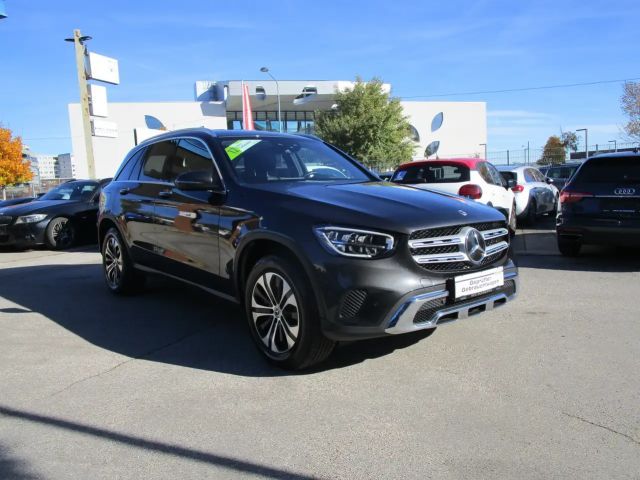 Mercedes-Benz GLC 300 4MATIC
