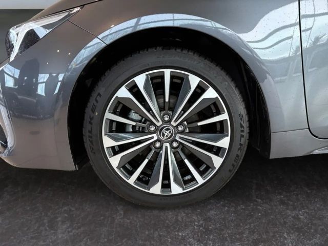 Toyota Corolla Hybride Team D