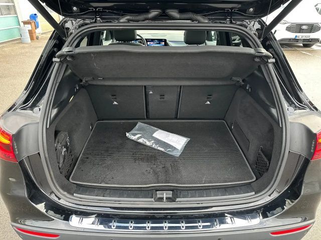 Mercedes-Benz GLA 220 4MATIC Progressive