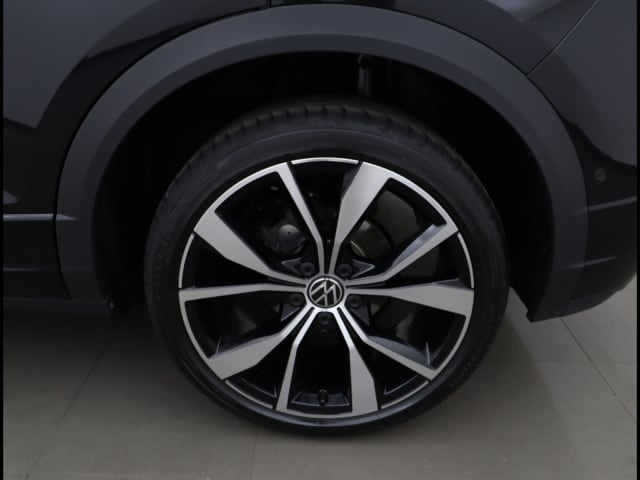 Volkswagen T-Roc T-ROC R-LINE 1.5 TSI DSG (+ACC-RADAR+NAVI)