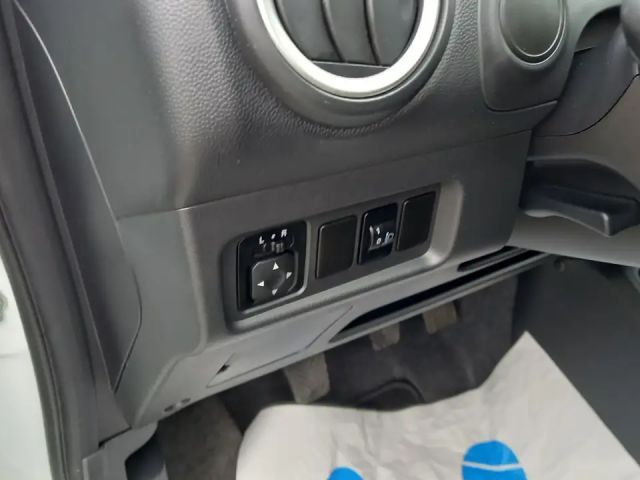 Mitsubishi Space Star Star