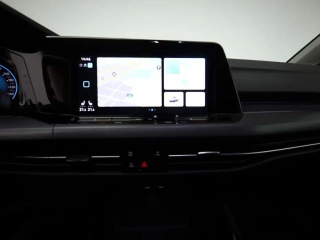 Volkswagen Golf 1.5 eTSI DSG Golf VIII Style