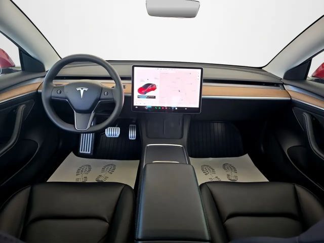 Tesla Model 3 Performance