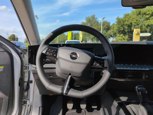 Opel Astra 1.2 Turbo Edition Turbo