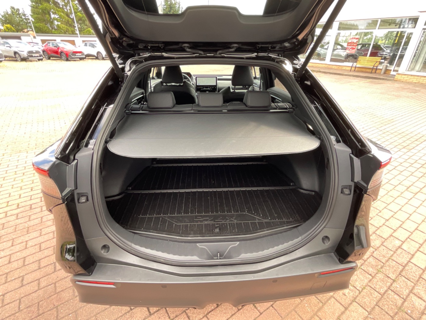 Toyota bZ4X 5-deurs Team D