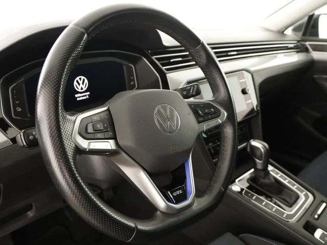 Volkswagen Passat GTE Variant