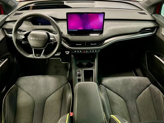 Skoda Elroq RS 4x4 WÄRMEPUMPE AHK AREAVIEW DCC MATRIX-LED 21"