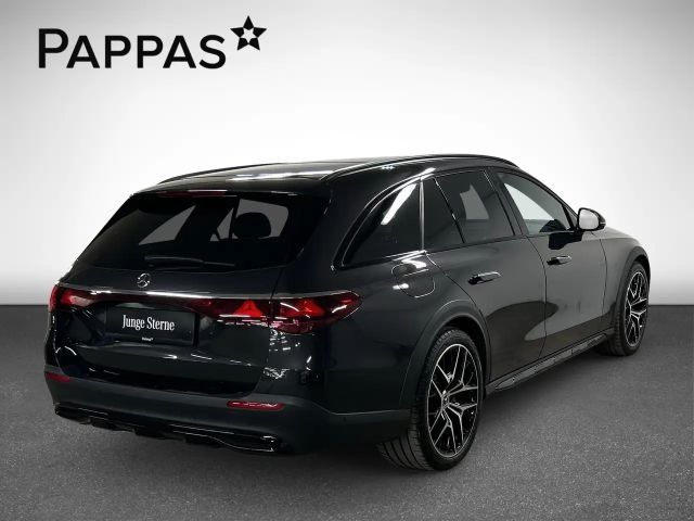 Mercedes-Benz E 220 4MATIC E 220 d Estate