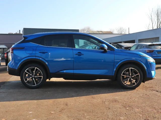 Nissan Qashqai DIG-T Tekna