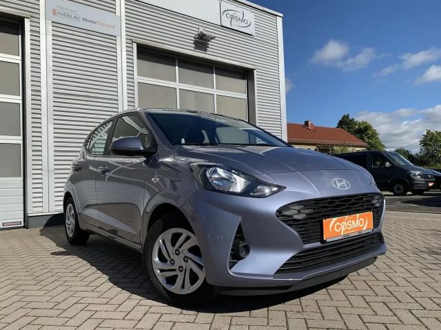 Hyundai i10 1.0T-GDI Virtual+Winterpaket+Kamera+CarPlay