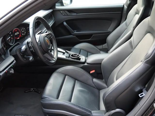 Porsche 992 4 Carrera GTS