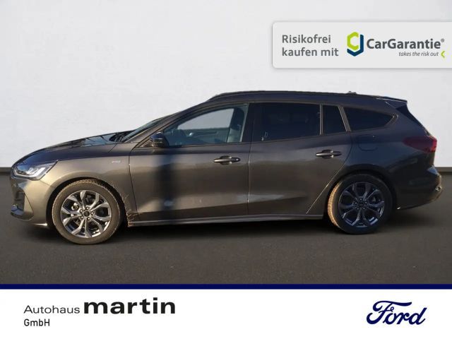 Ford Focus EcoBoost ST Line