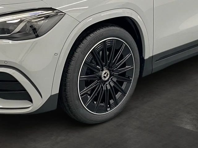 Mercedes-Benz GLA 200 AMG Line