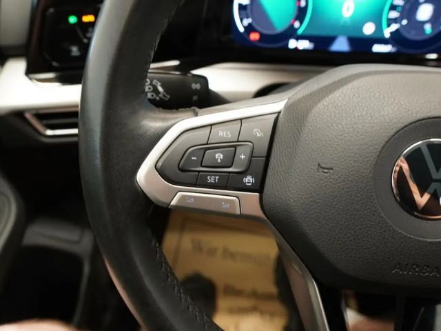 Volkswagen Golf 2,0 TDI ''LED*R-KAM*SITZH*NAVI*AHK*ACC''