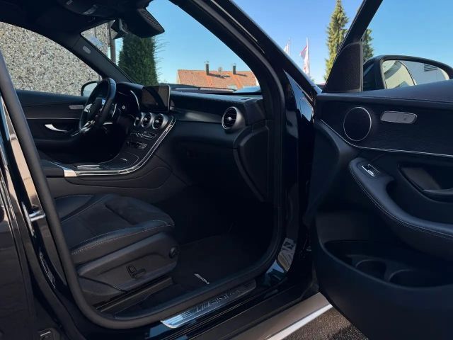 Mercedes-Benz GLC 63 AMG 4MATIC+ AMG Line