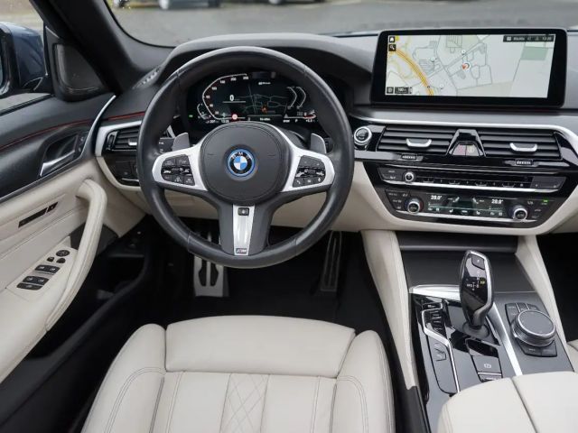 BMW 530 530e M-Sport Sedan