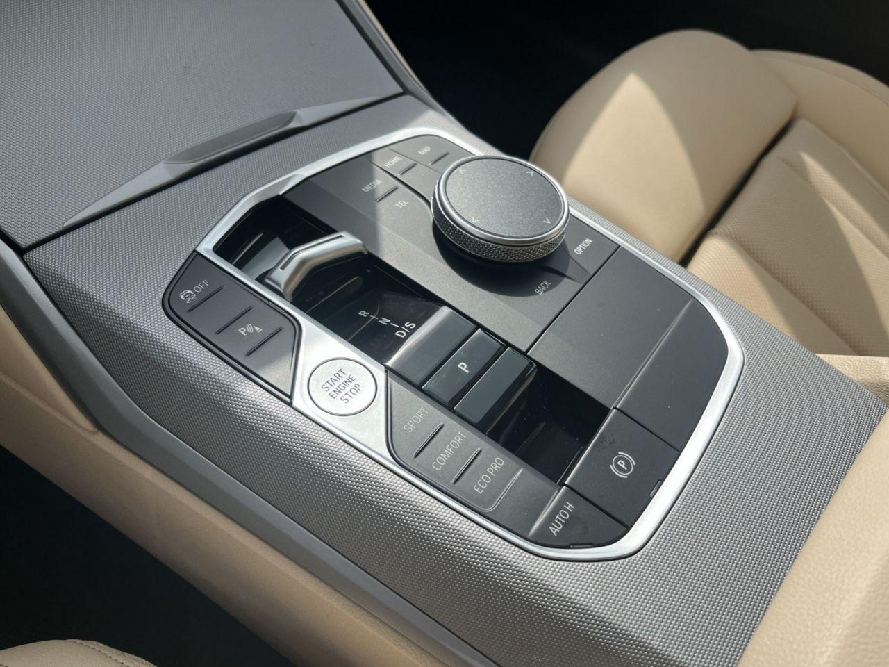 BMW 320 320d Touring xDrive