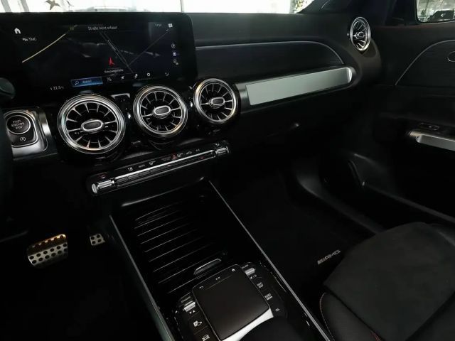 Mercedes-Benz GLB 200 AMG Line GLB 200 d