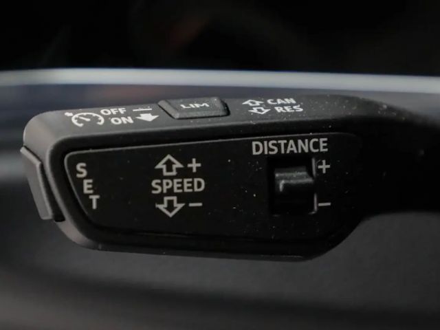 Audi Q3 35 TFSI S-Line S-Tronic