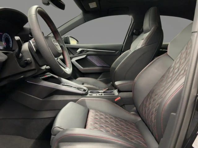 Audi A3 35 TFSI S-Line S-Tronic Sedan