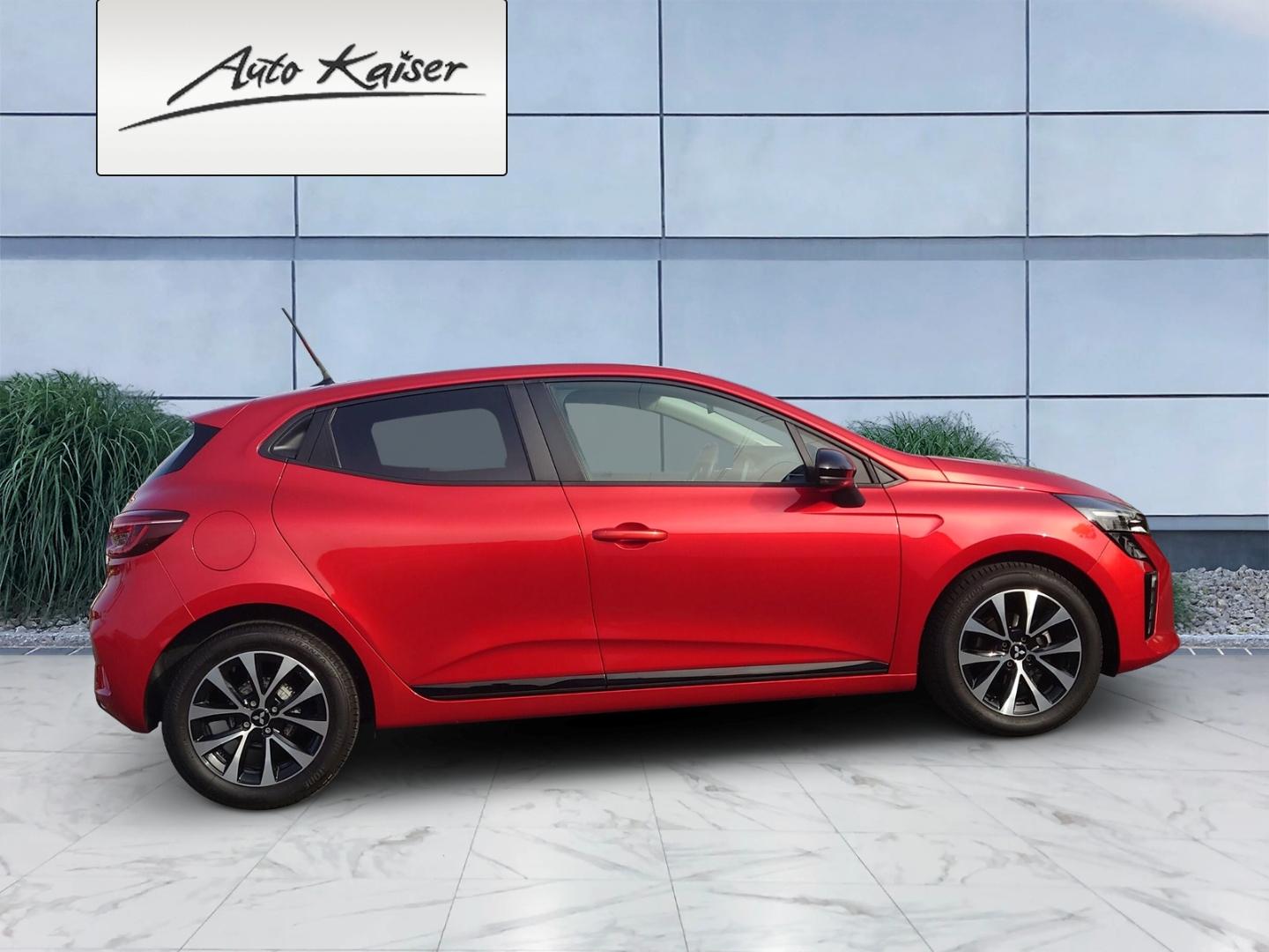 Mitsubishi Colt Plus Digitales Cockpit LED Apple CarPlay An