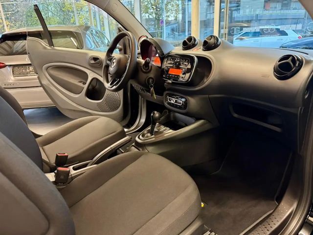 Smart EQ fortwo 22kw onboard charger