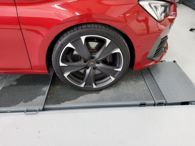 Cupra Leon 2.0 TSI 4Drive Sportstourer VZ