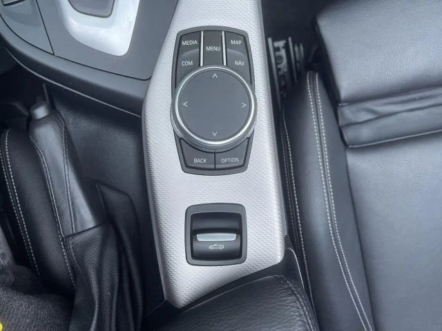 BMW 220 220i Cabrio M-Sport