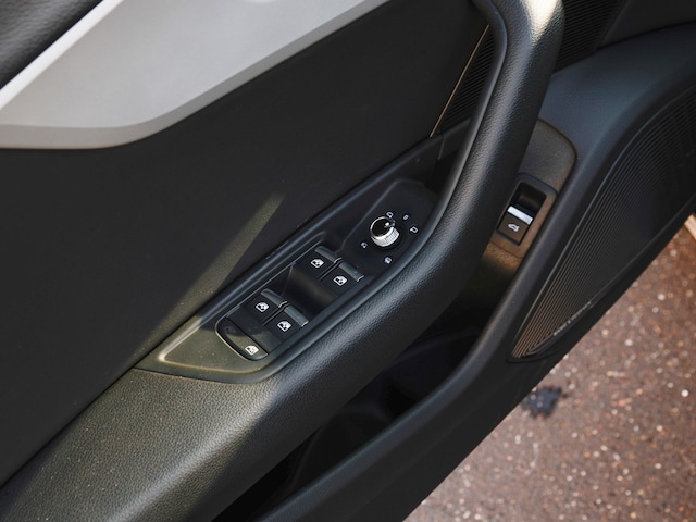 Audi A4 45 TFSI Avant Quattro S-Line S-Tronic