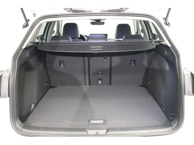 Volkswagen Golf 1.5 eTSI DSG Style Variant