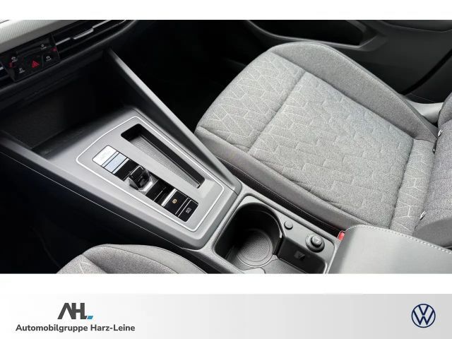 Volkswagen Golf 1.5 eTSI Golf VIII Move Plus