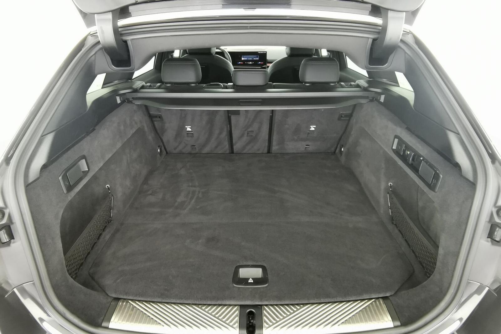 BMW 520 520d M-Sport xDrive