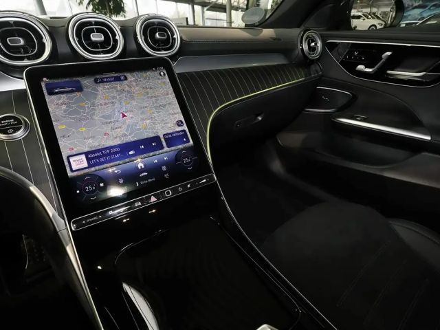 Mercedes-Benz C 220 AMG Line C 220 d Sedan