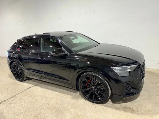 Audi Q8 55 TFSI Hybride Quattro