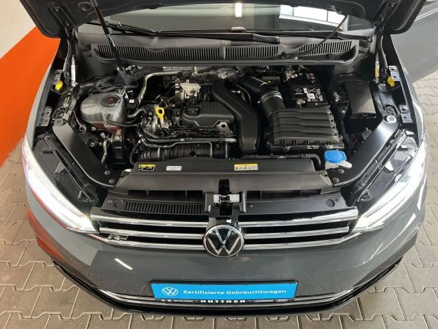 Volkswagen Touran 1.5 TSI DSG R-Line
