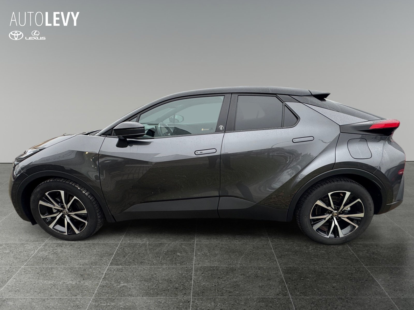 Toyota C-HR 5-deurs Team D Technik