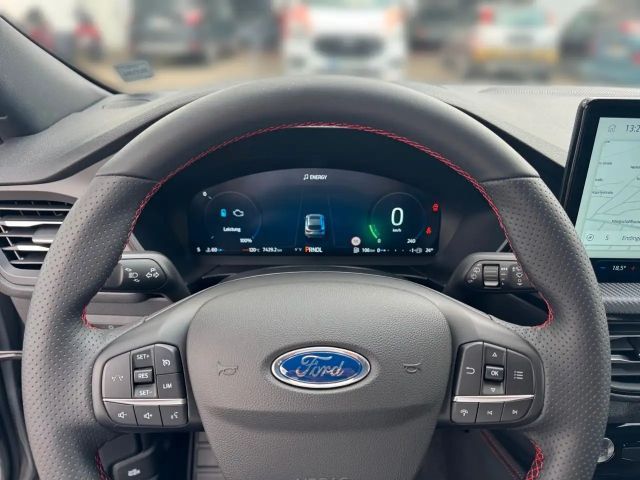 Ford Kuga Hybrid ST Line