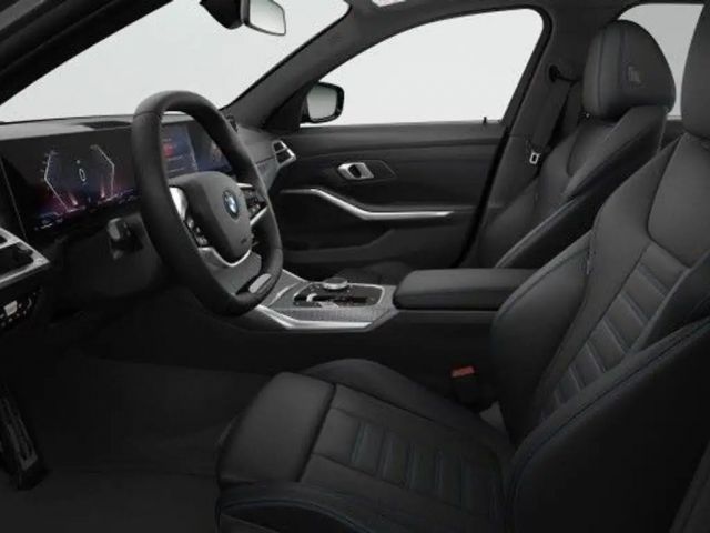 BMW 330 330i M-Sport Sedan xDrive